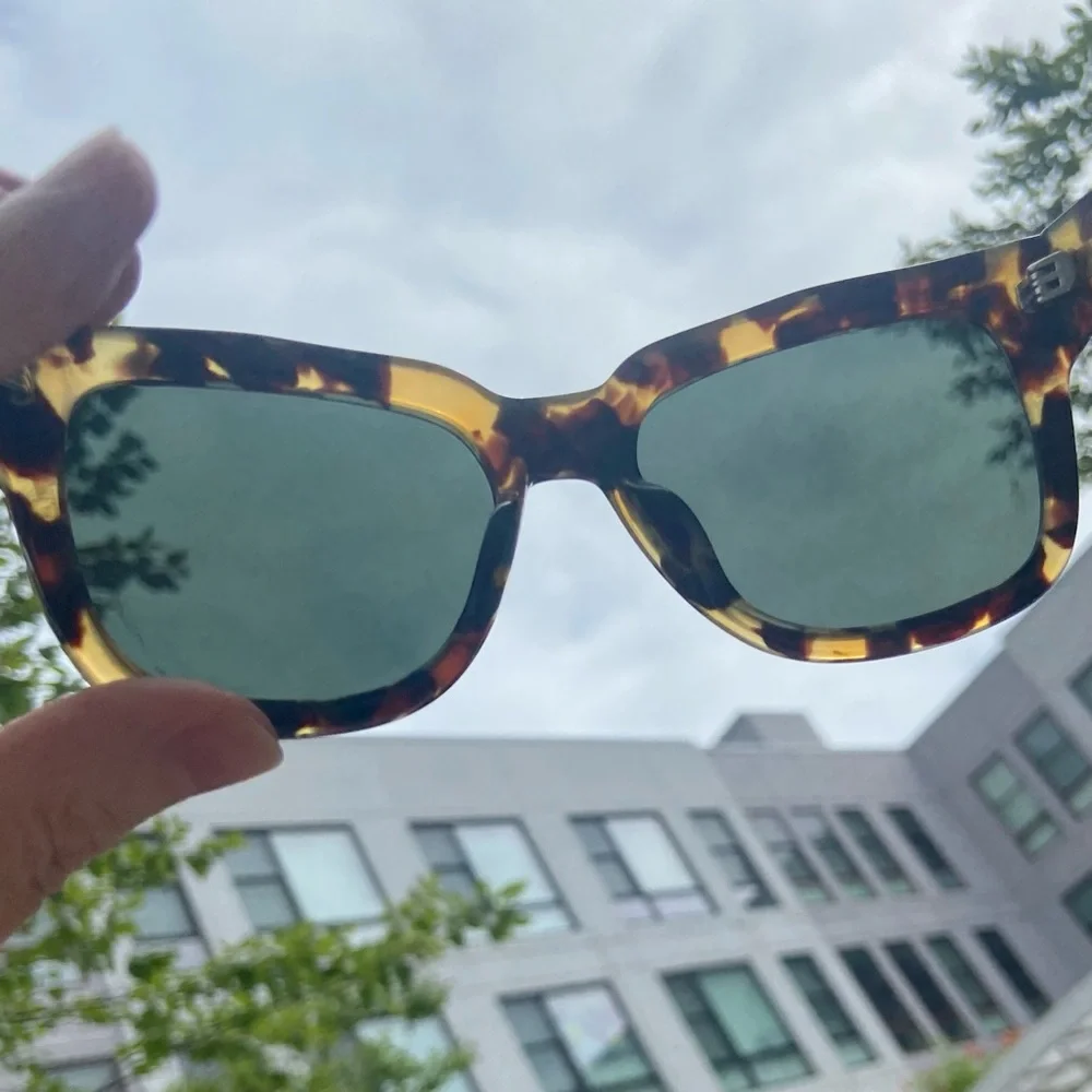 🍒Linda Farrow x Dries Van Noten Collab x Gallery Tortoise Shell Sunglasses Case